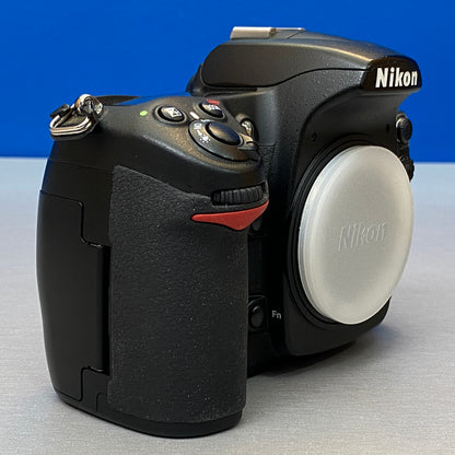 Nikon D300 (Corpo) - 12.3MP