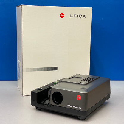Leica Pradovit IR | Slide Projector