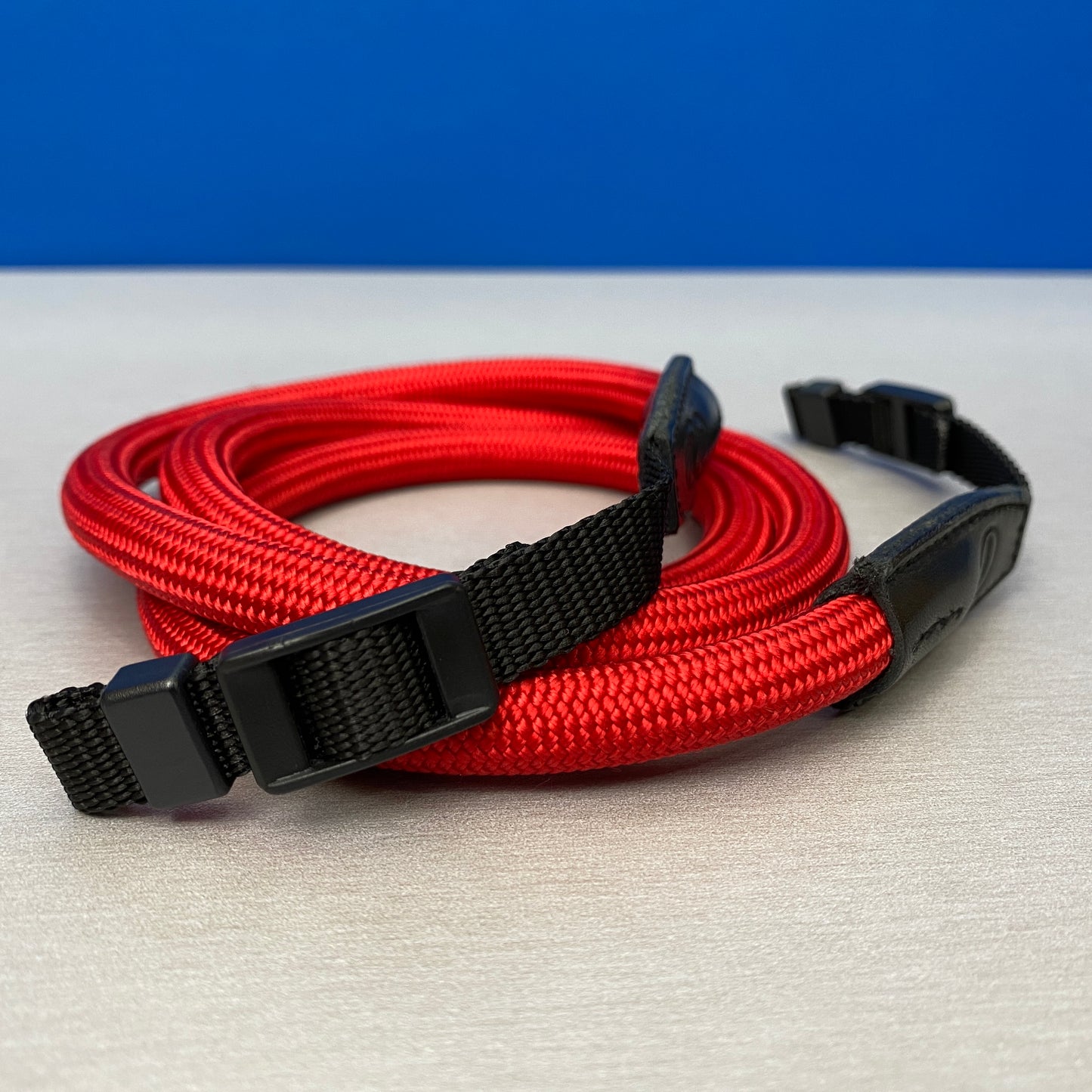 Correia Leica Rope Strap 100cm | Red | 18596