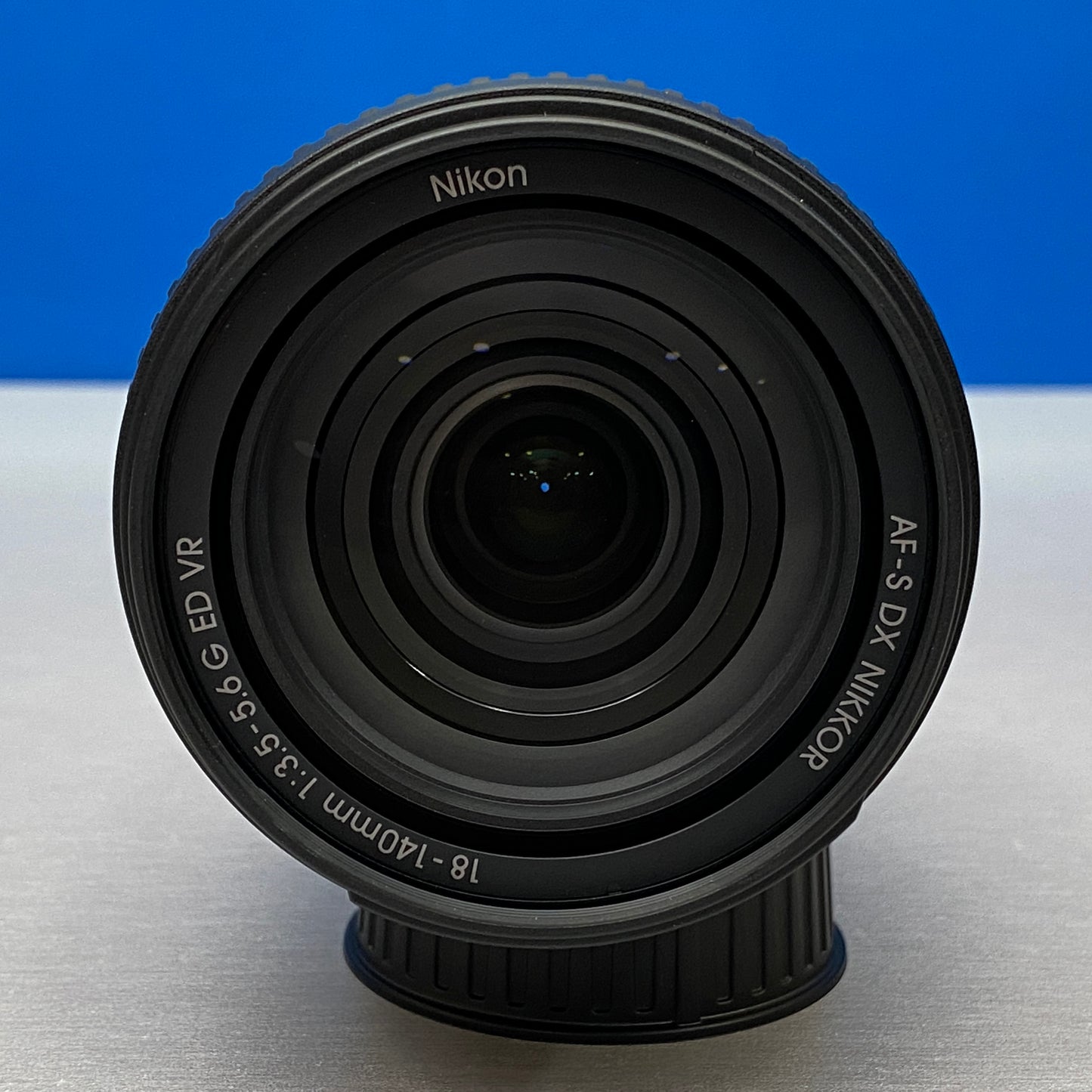 Nikon AF-S 18-140mm f/3.5-5.6G ED DX VR | NOVA