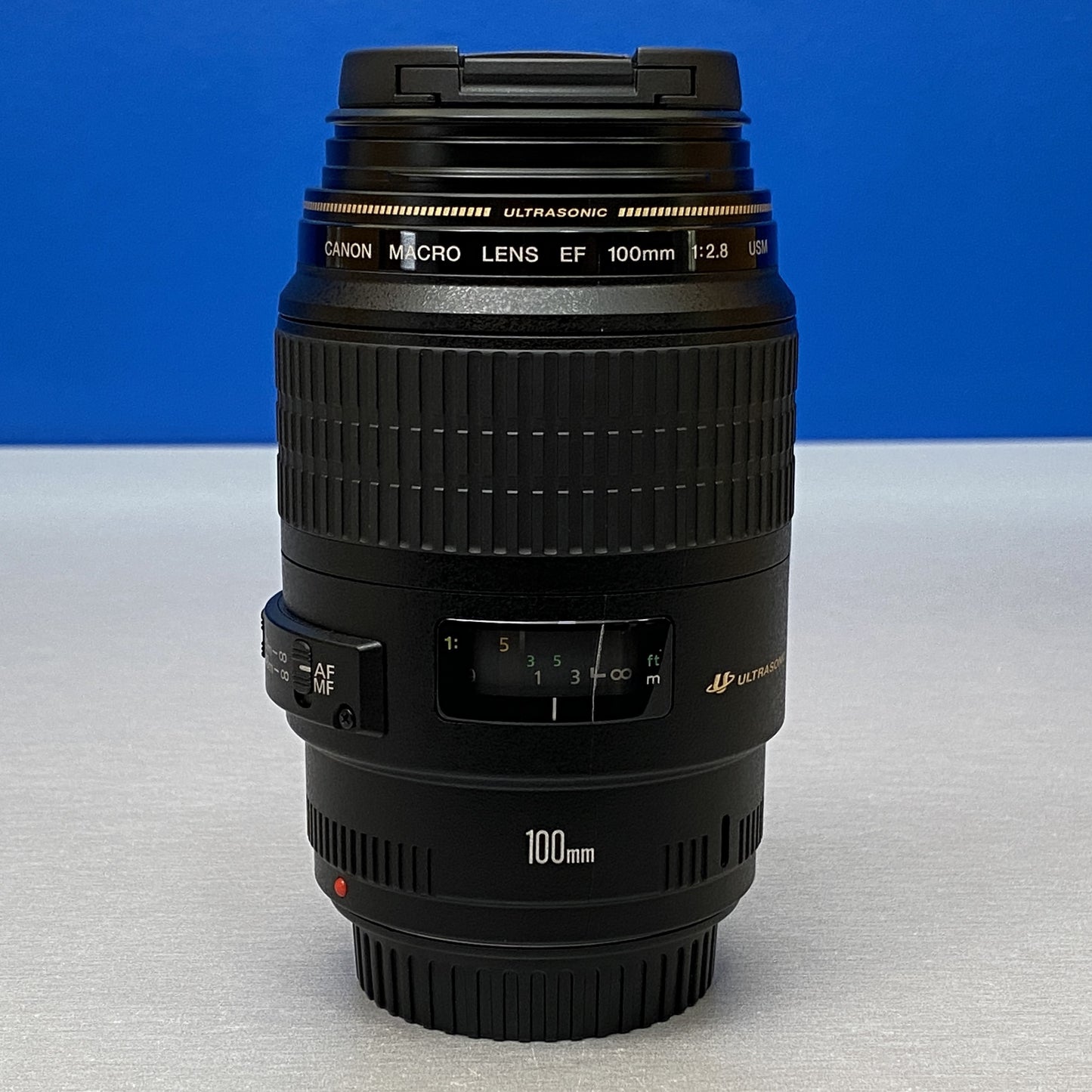 Canon EF 100mm f/2.8 Macro USM