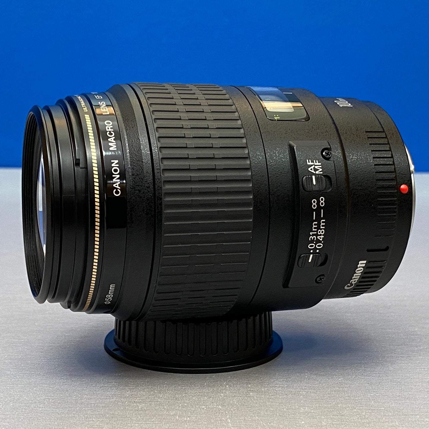 Canon EF 100mm f/2.8 Macro USM