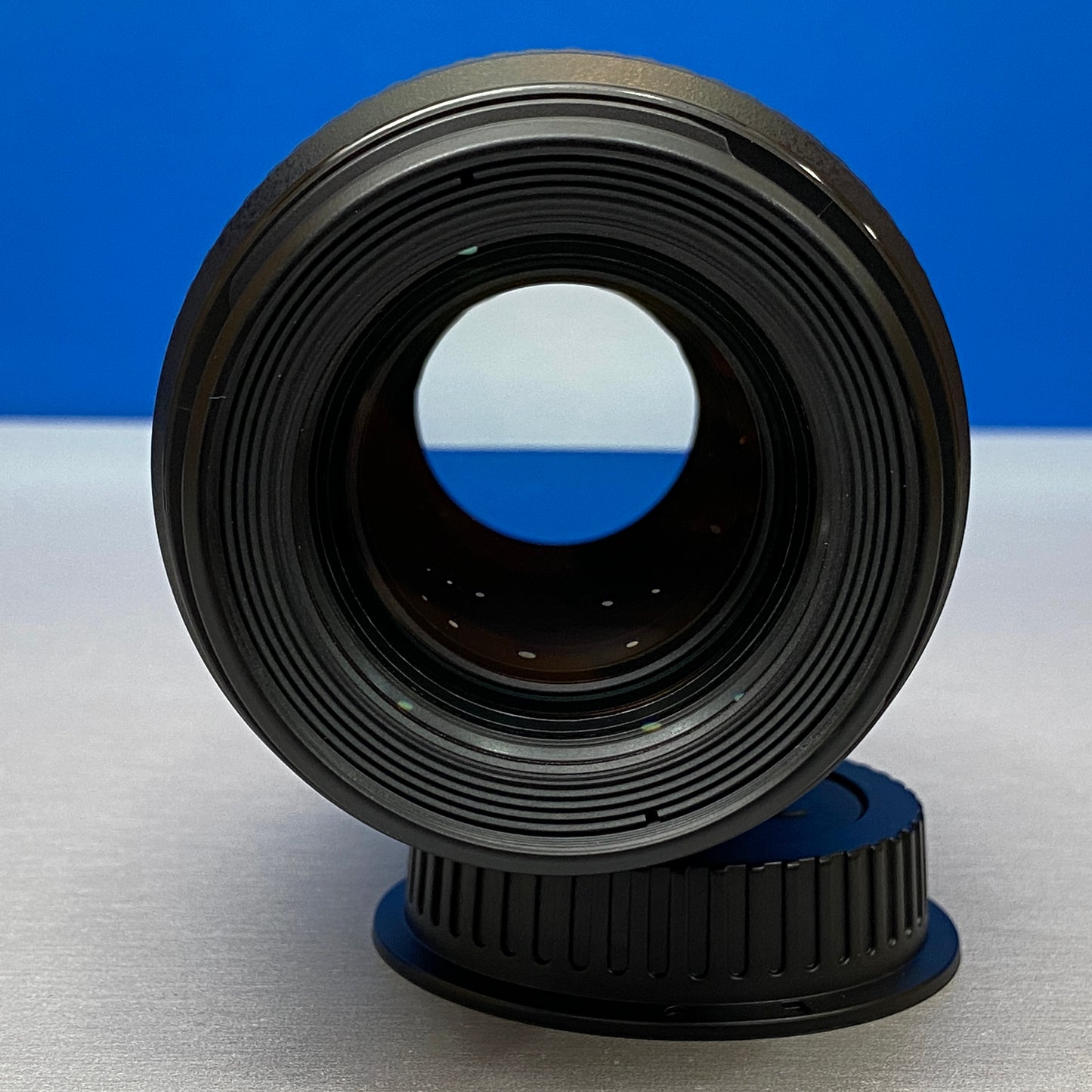 Canon EF 100mm f/2.8 Macro USM