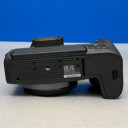 Canon EOS R8 (Corpo) - 24.2MP