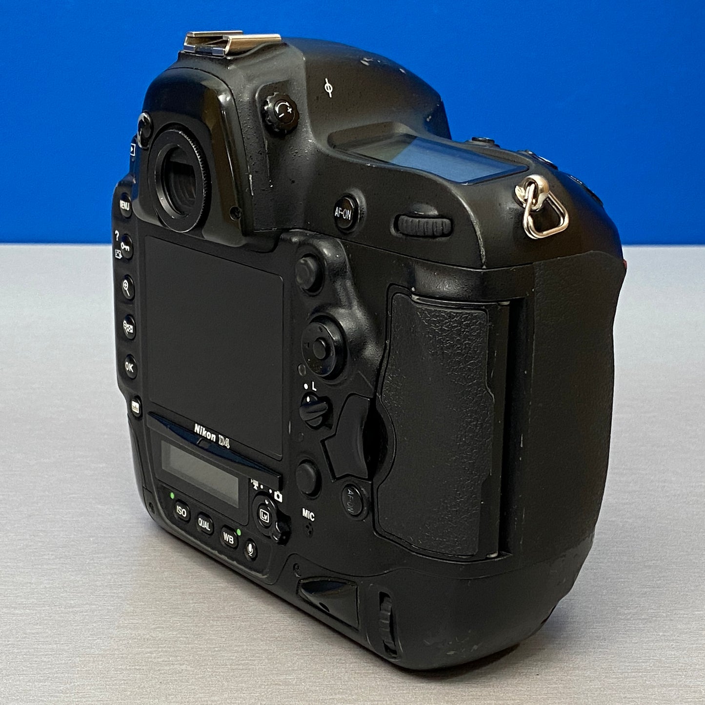 Nikon D4 (Corpo) - 16.2MP