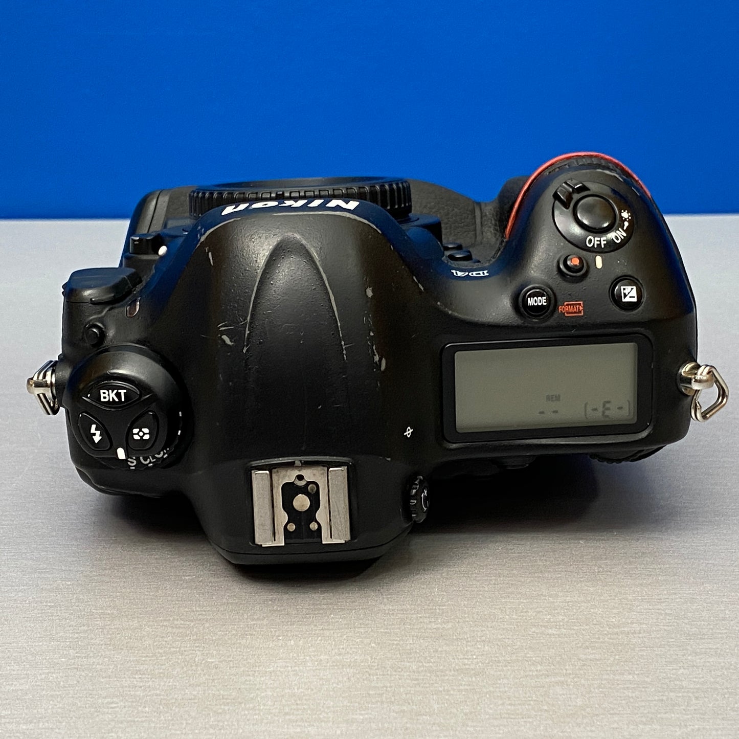 Nikon D4 (Corpo) - 16.2MP