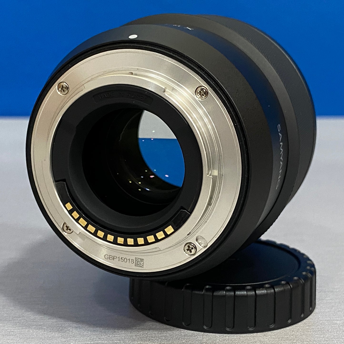 Samyang AF 75mm f/1.8