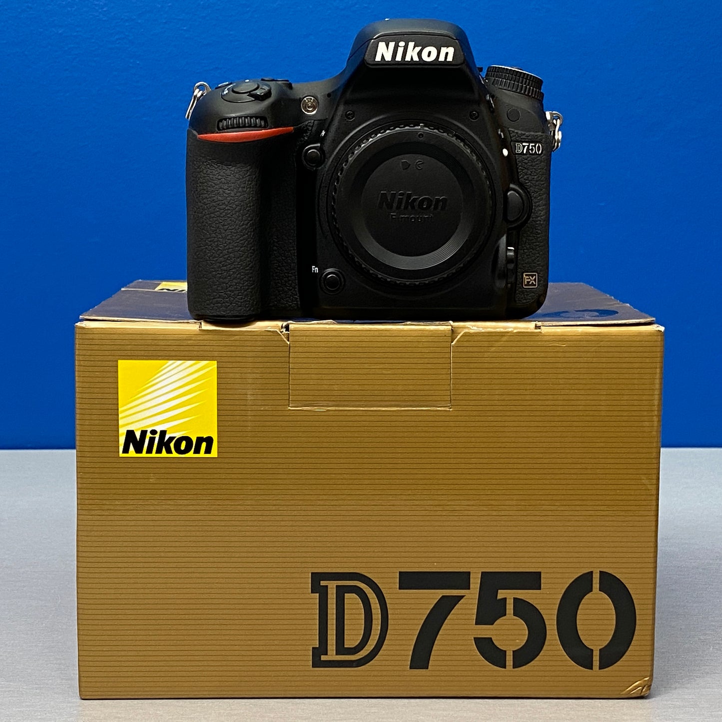 Nikon D750 (Corpo) - 24.3MP