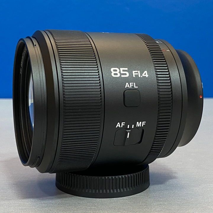 SIRUI AURORA 85mm F1.4 ① Lente Sirui Aurora 85mm f/1.4 para Sony E | Bokeh