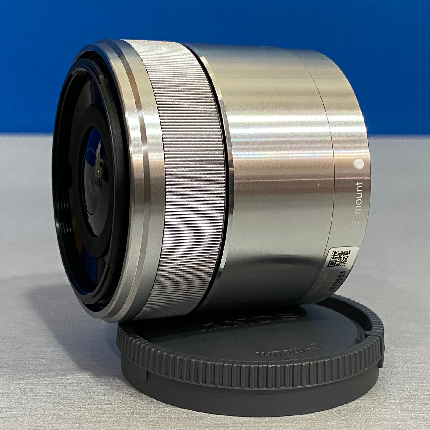 Sony E 30mm f/3.5 Macro (NOVA)