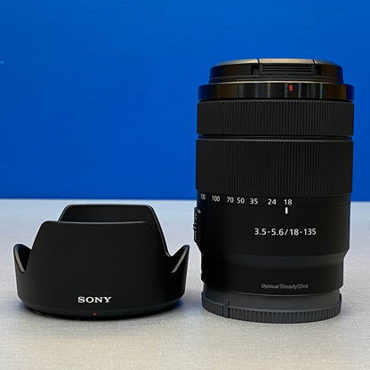 Sony E 18-135mm f/3.5-5.6 OSS