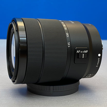 Sony E 18-135mm f/3.5-5.6 OSS