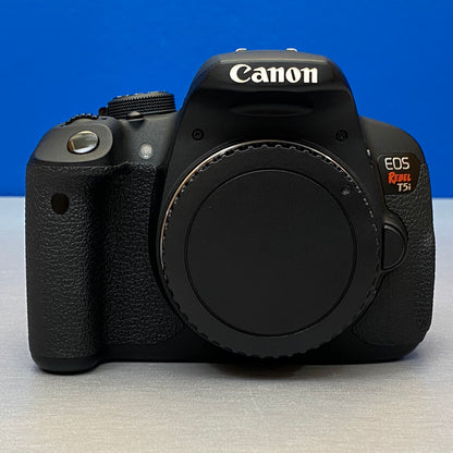 Canon EOS Rebel T5i (700D - Corpo) - 18MP