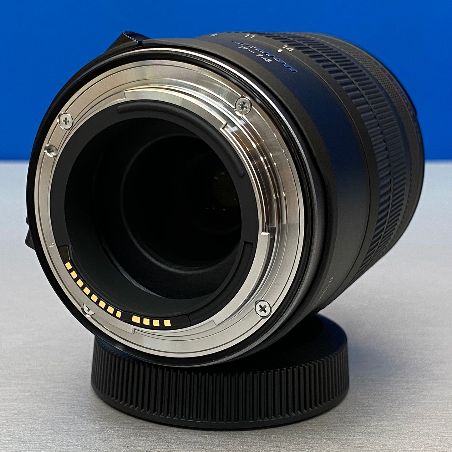 Canon RF 7-14mm f/2.8-3.5 L Fisheye STM | NOVA