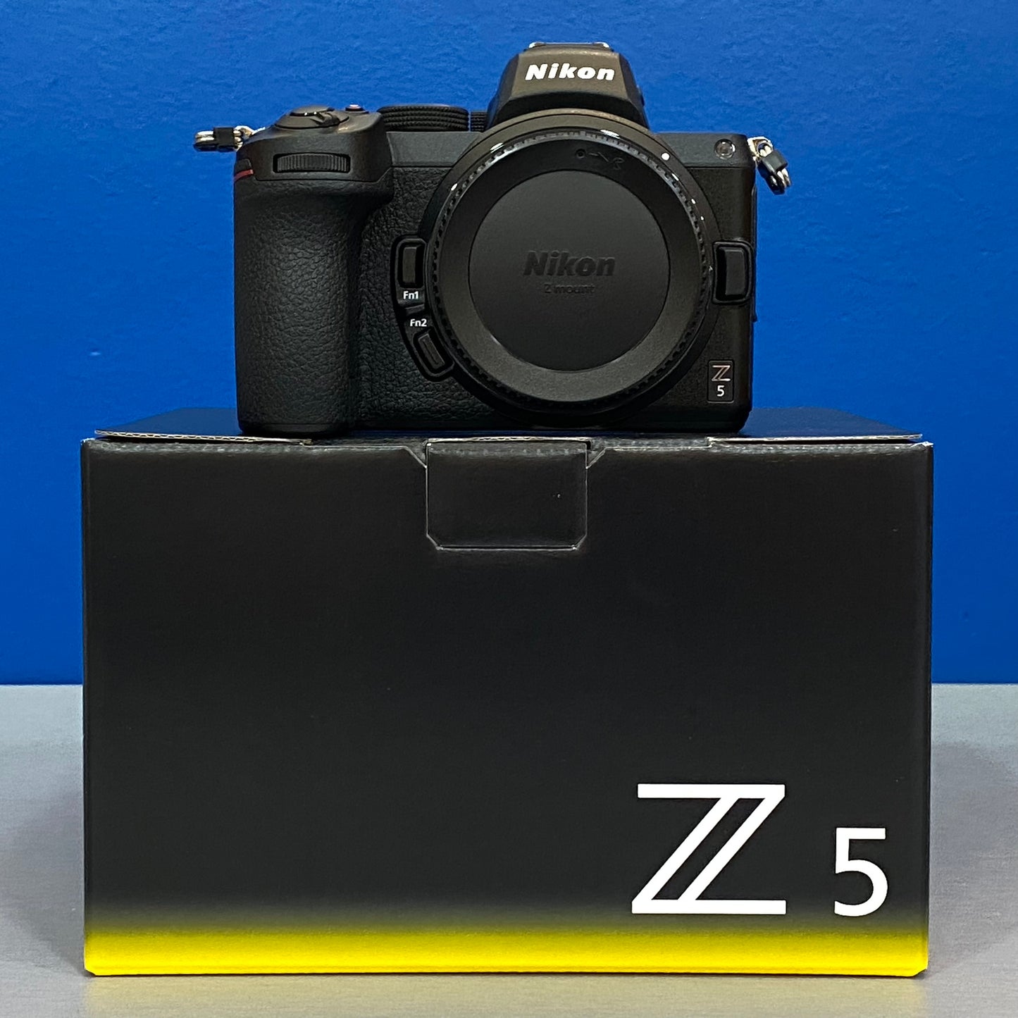 Nikon Z5 (Corpo) - 24.3MP | NOVA