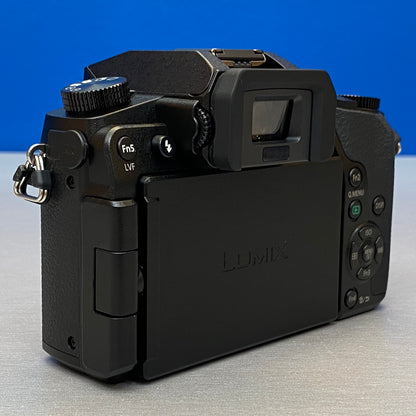 Panasonic Lumix DMC-G70 (Corpo) - 16MP
