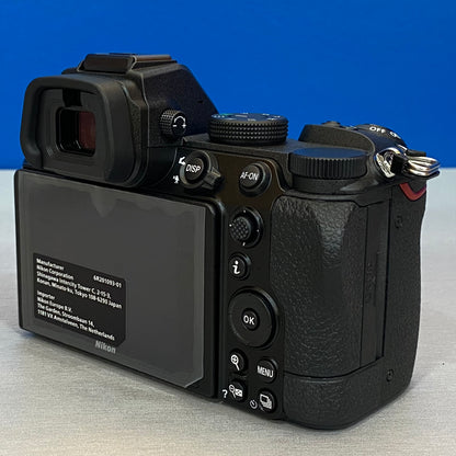 Nikon Z5 (Corpo) - 24.3MP | NOVA