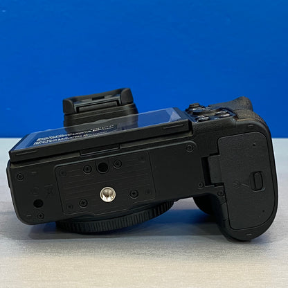 Nikon Z5 (Corpo) - 24.3MP | NOVA