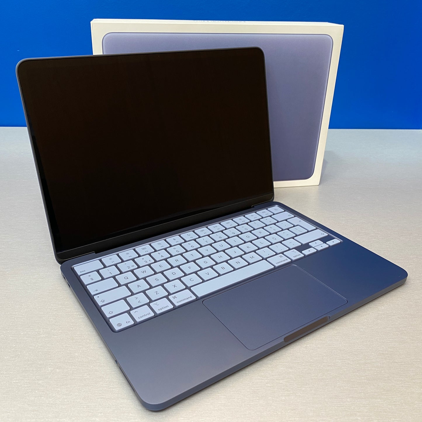 Apple MacBook Neo 13" | A18 Pro 6-Cores | 8GB | 256GB