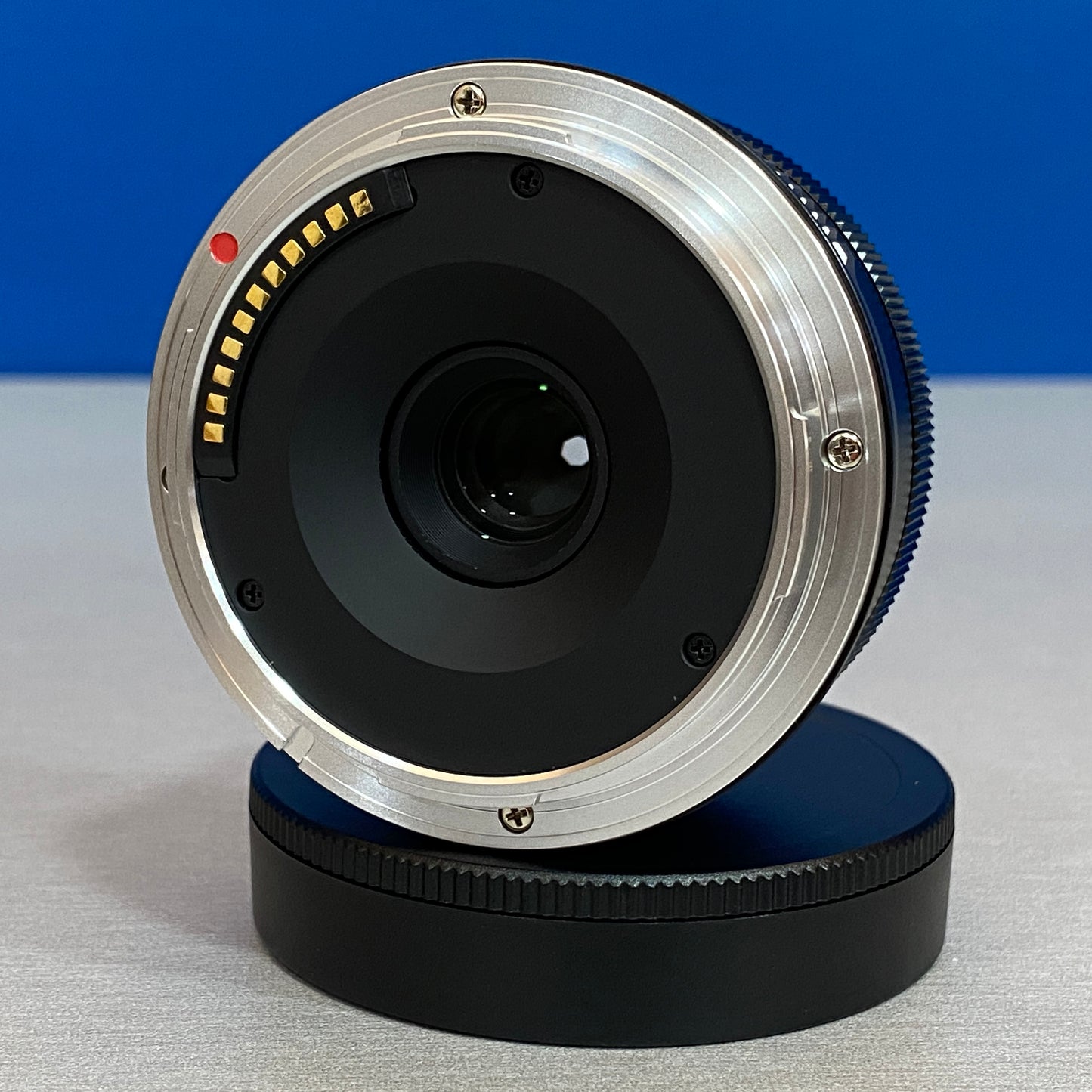 TTArtisan AF 27mm f/2.8