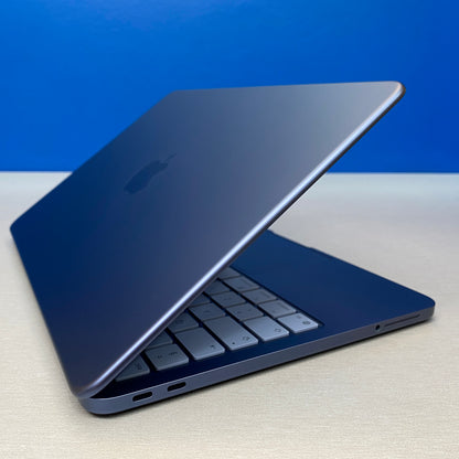 Apple MacBook Neo 13" | A18 Pro 6-Cores | 8GB | 256GB
