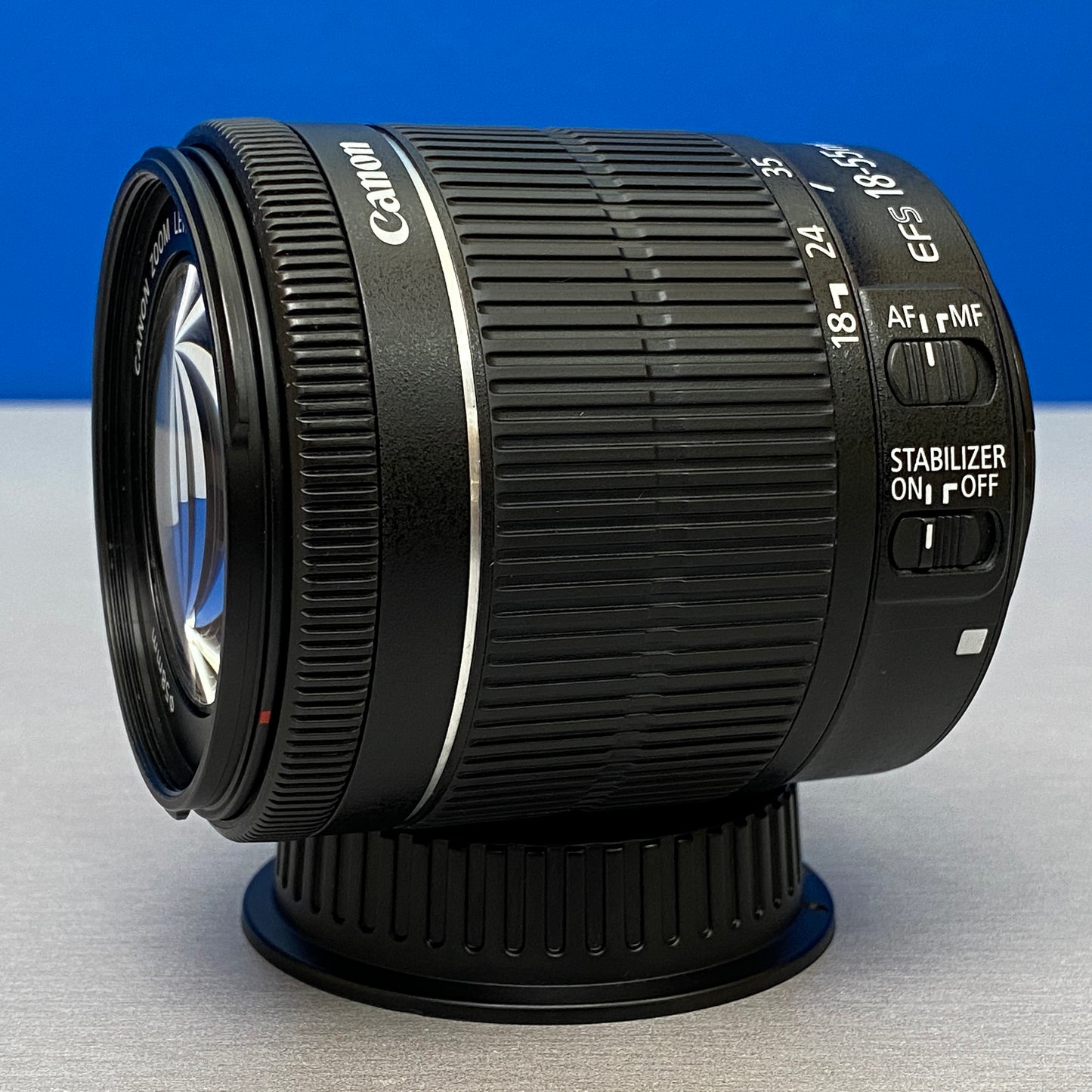 Canon EF-S 18-55mm f/3.5-5.6 IS STM