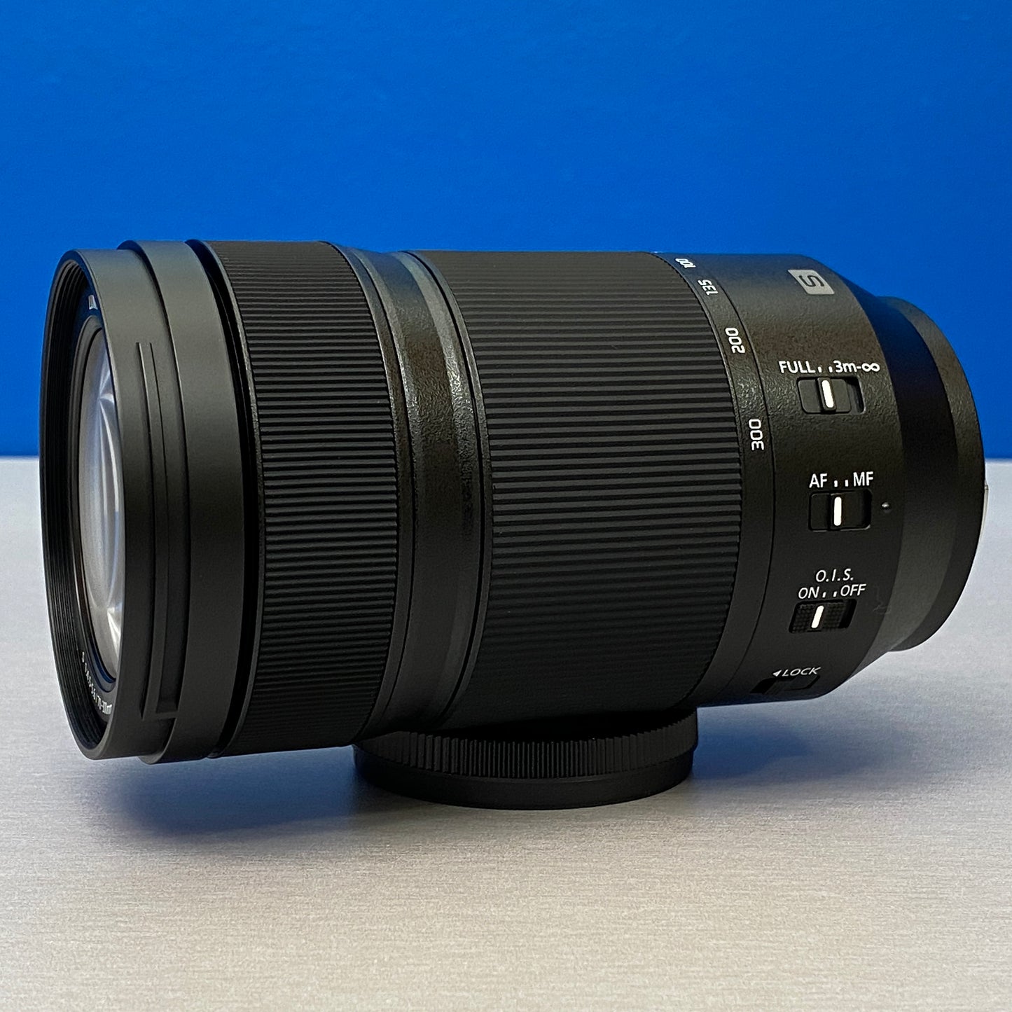 Panasonic Lumix S 70-300mm f/4.5-5.6 Macro O.I.S. | NOVA