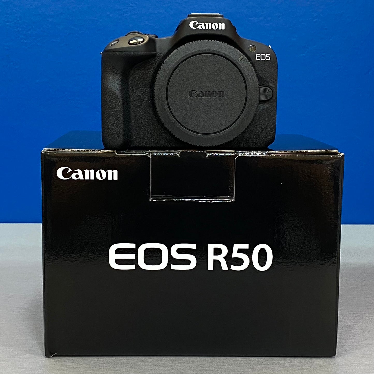 Canon EOS R50 (Corpo) - 24.2MP | NOVA