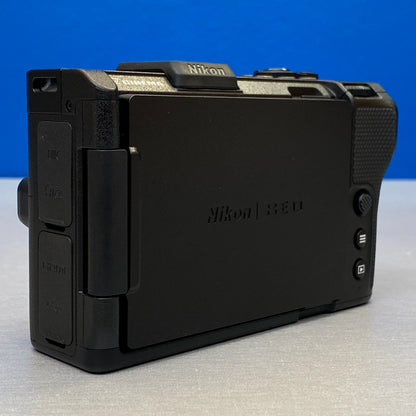 Nikon ZR (Corpo) - 24.5MP