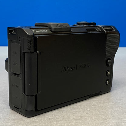Nikon ZR (Corpo) - 24.5MP