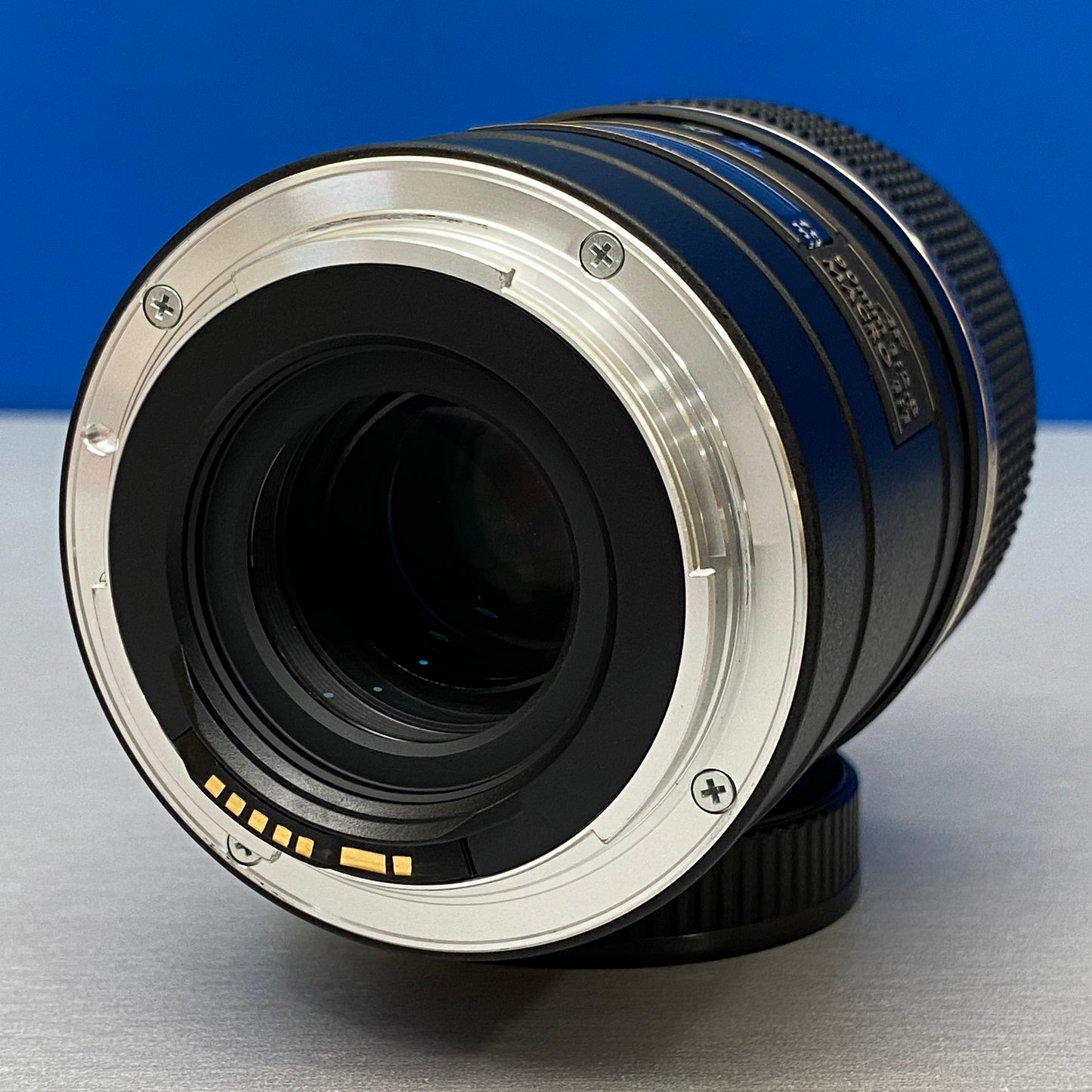 Tamron SP 90mm f/2.8 Di Macro