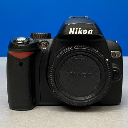 Nikon D60 (Corpo) - 10.2MP