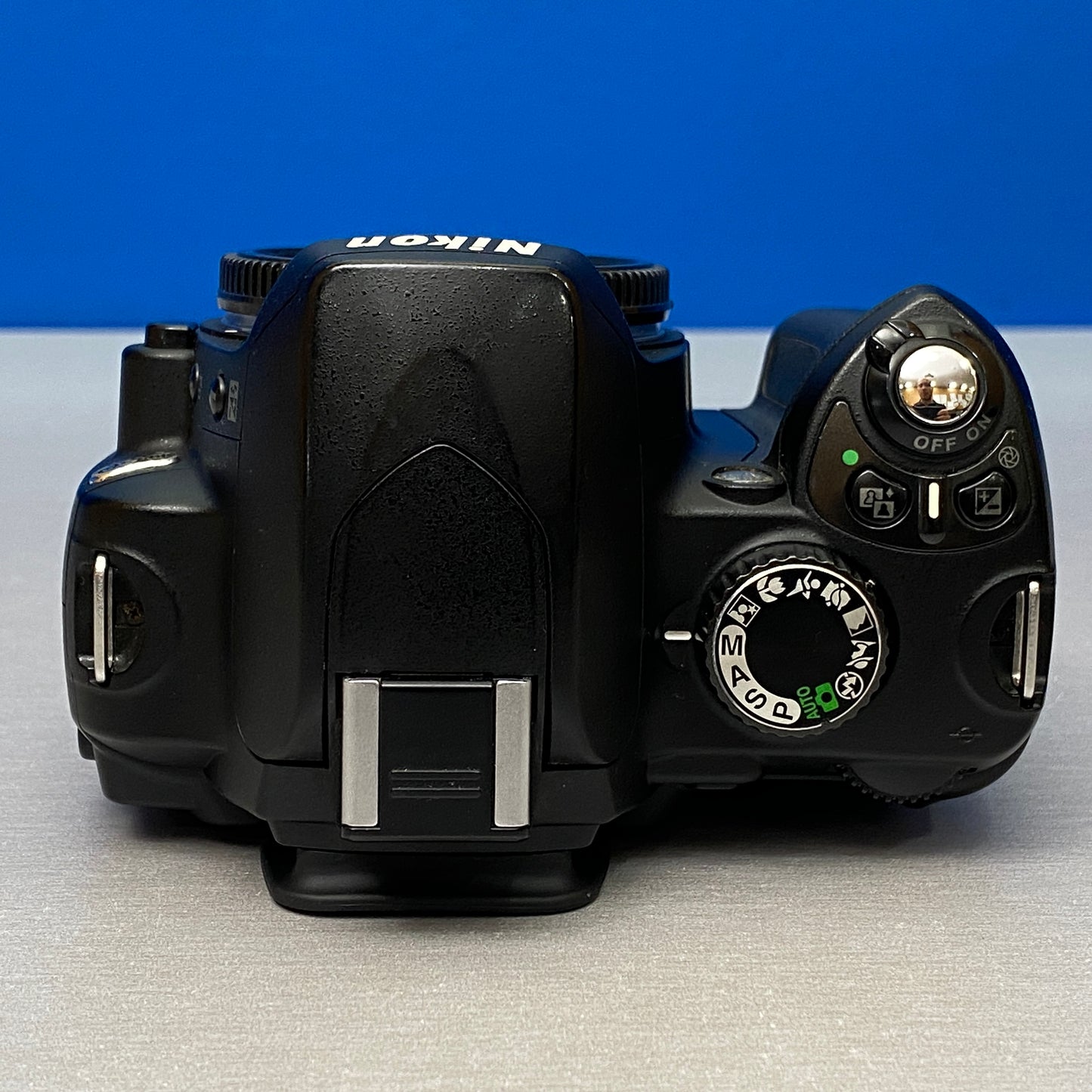 Nikon D60 (Corpo) - 10.2MP