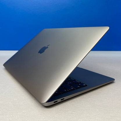 Apple MacBook Air 13" | 2020 | M1 8-Cores/8GB/256GB SSD