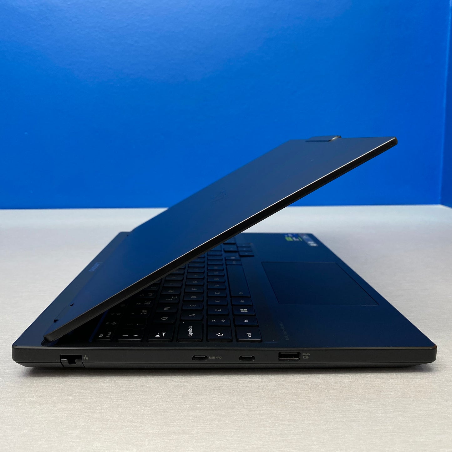 Lenovo Legion 5i | 15.1" OLED | i9-14900HX 24-Cores | 32GB | 1TB | RTX 5070 8GB