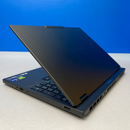 Lenovo Legion 5i | 15.1" OLED | i9-14900HX 24-Cores | 32GB | 1TB | RTX 5070 8GB