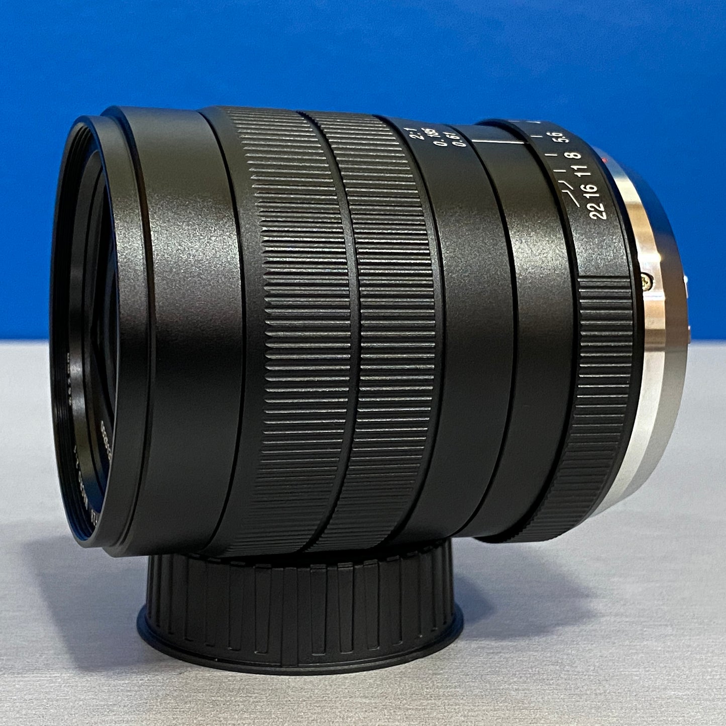 Laowa V-DX 60mm f/2.8 2x Ultra-Macro