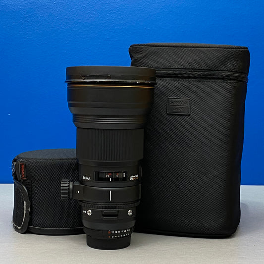 Sigma 300mm f/2.8 EX APO DG HSM
