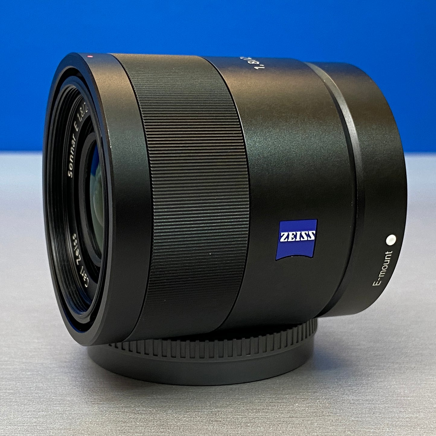 Sony E Carl Zeiss Sonnar 24mm f/1.8 ZA T*