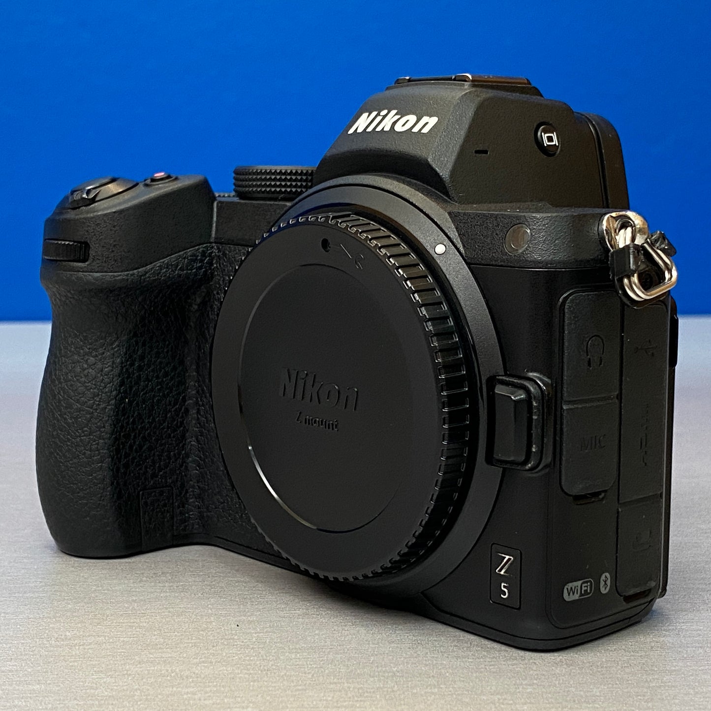 Nikon Z5 (Corpo) - 24.3MP
