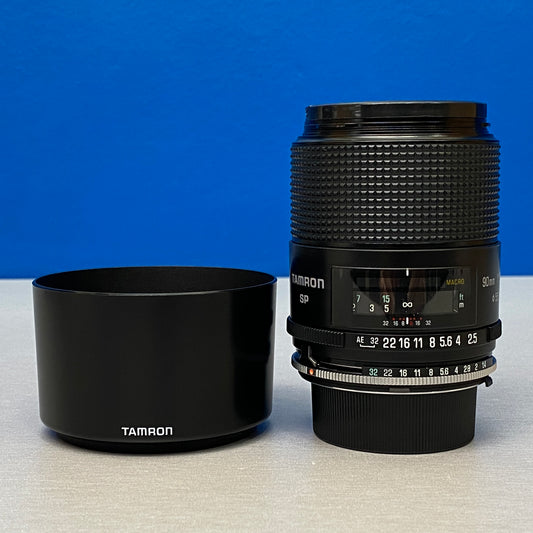 Tamron SP 90mm f/2.5 Macro