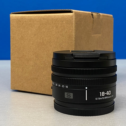 Panasonic Lumix S 18-40mm f/4.5-6.3