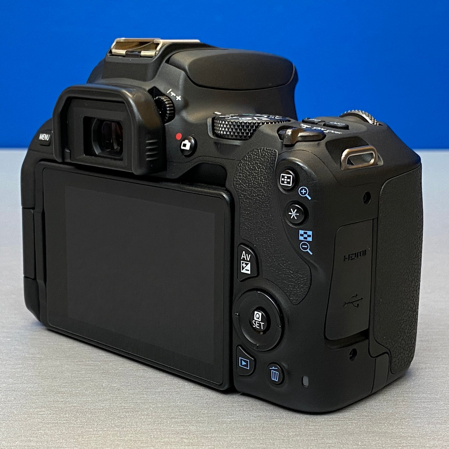 Canon EOS 200D (Corpo) - 24.2MP