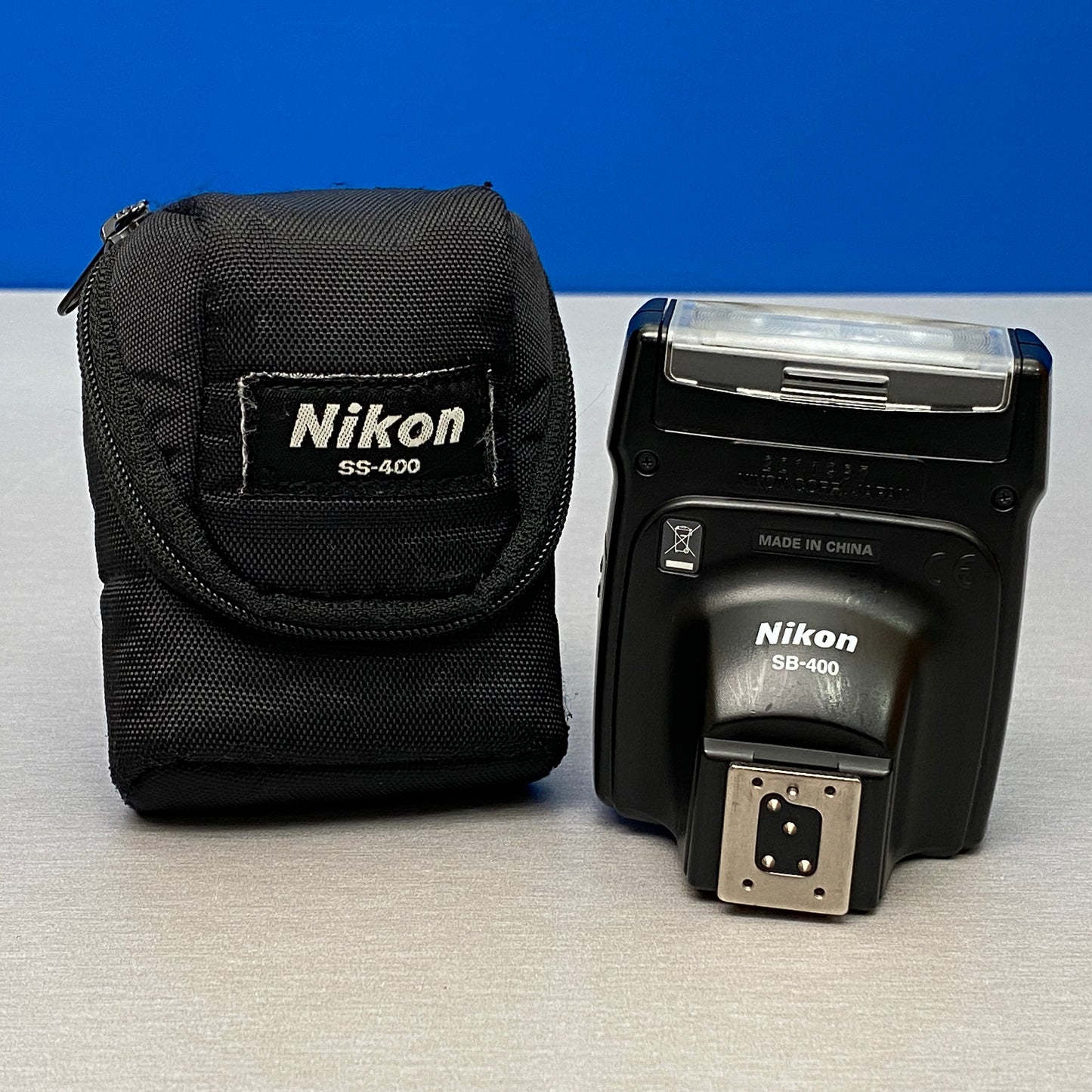 Nikon Speedlight SB-400