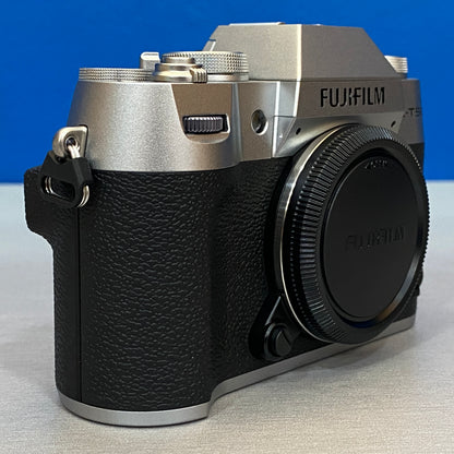 Fujifilm X-T50 (Corpo) - 40.2MP - NOVA