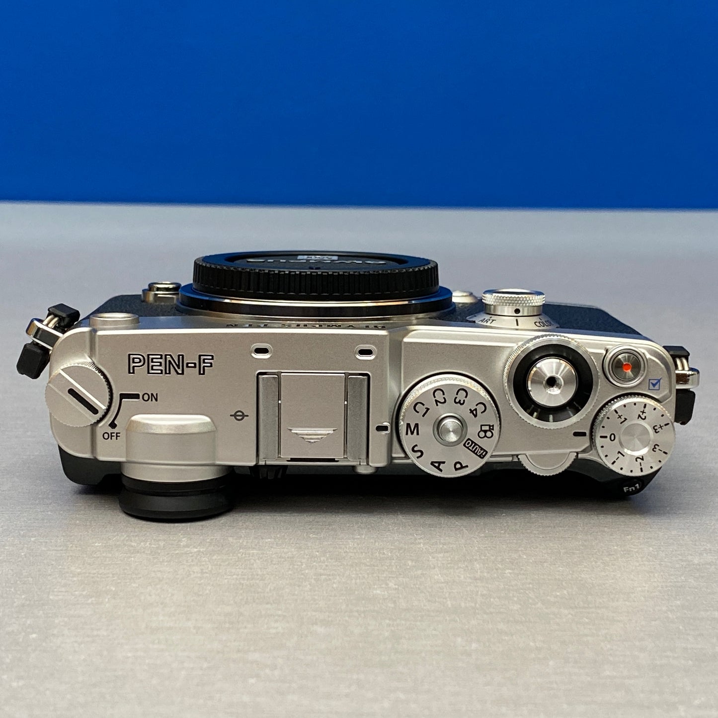 Olympus Pen-F (Corpo) - 20.3MP