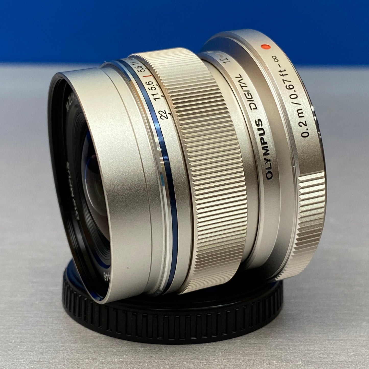 Olympus M.Zuiko Digital 12mm f/2 ED
