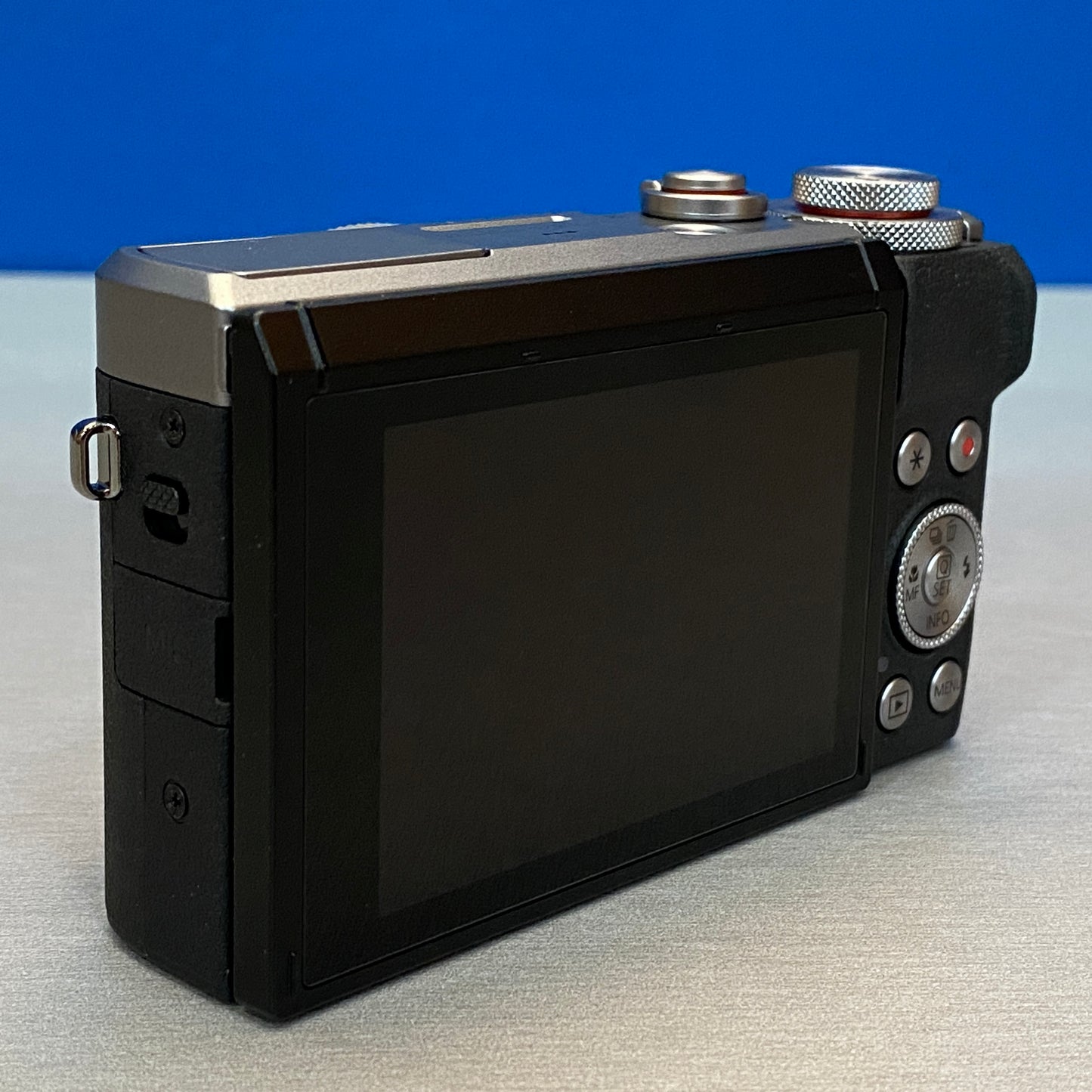 Canon PowerShot G7 X Mark III (20.1MP) | NOVA