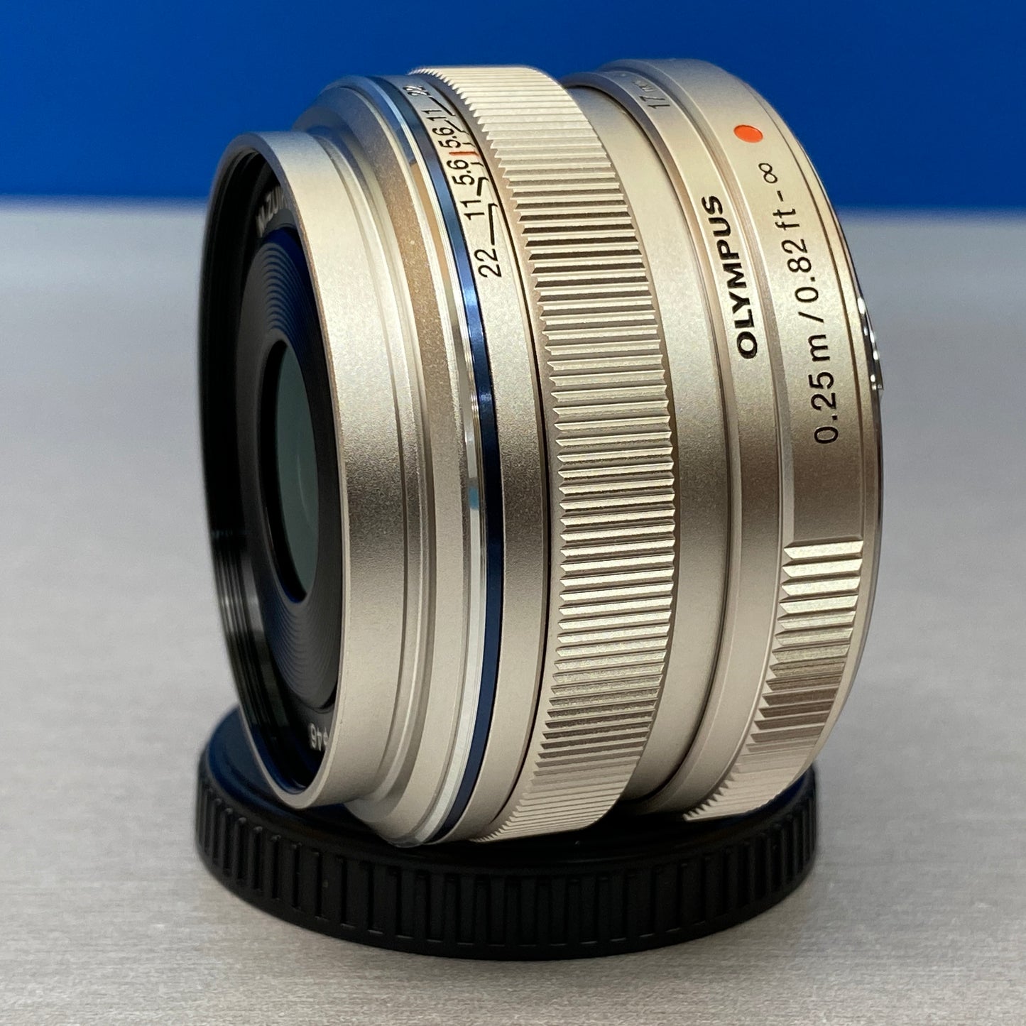 Olympus M.Zuiko Digital 17mm f/1.8