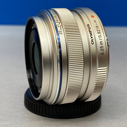 Olympus M.Zuiko Digital 17mm f/1.8